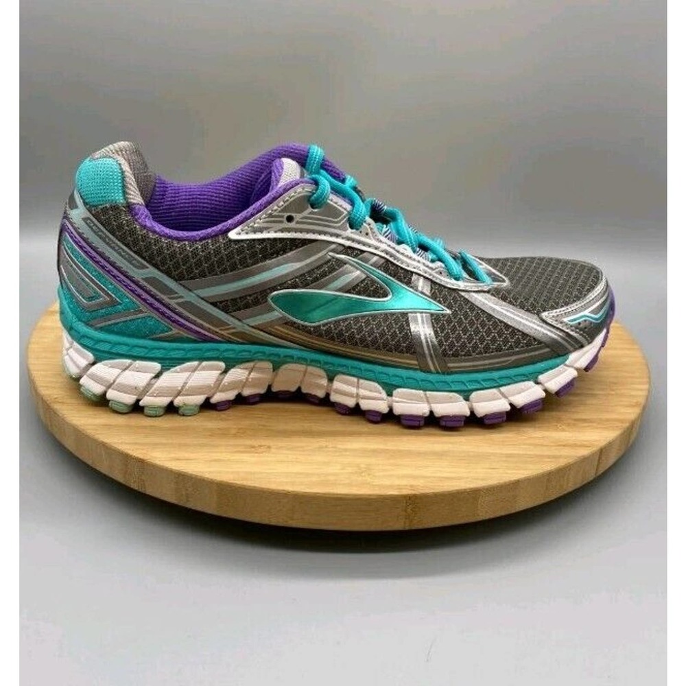 Brooks Shoes Womens Size 7 Silver Running Trainer Hiking Sneakers Defyance 9